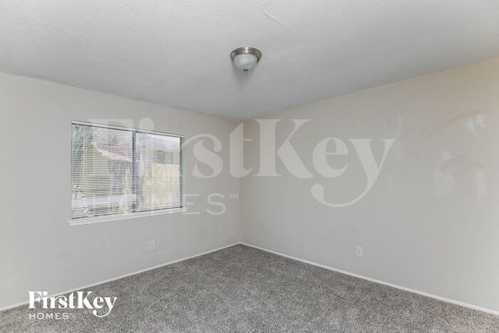 Building Photo - 3106 Overglen Dr