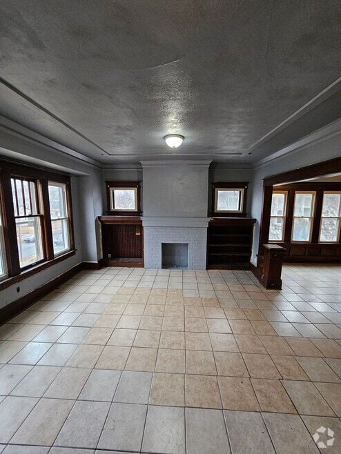 Building Photo - 3045-3047-3047 N 39th St