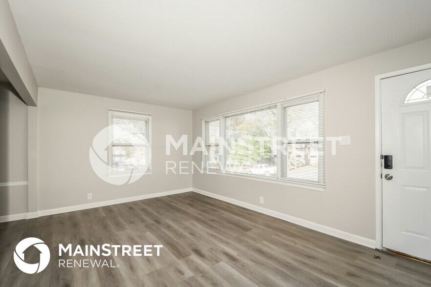 Building Photo - 1224 Ashford Dr