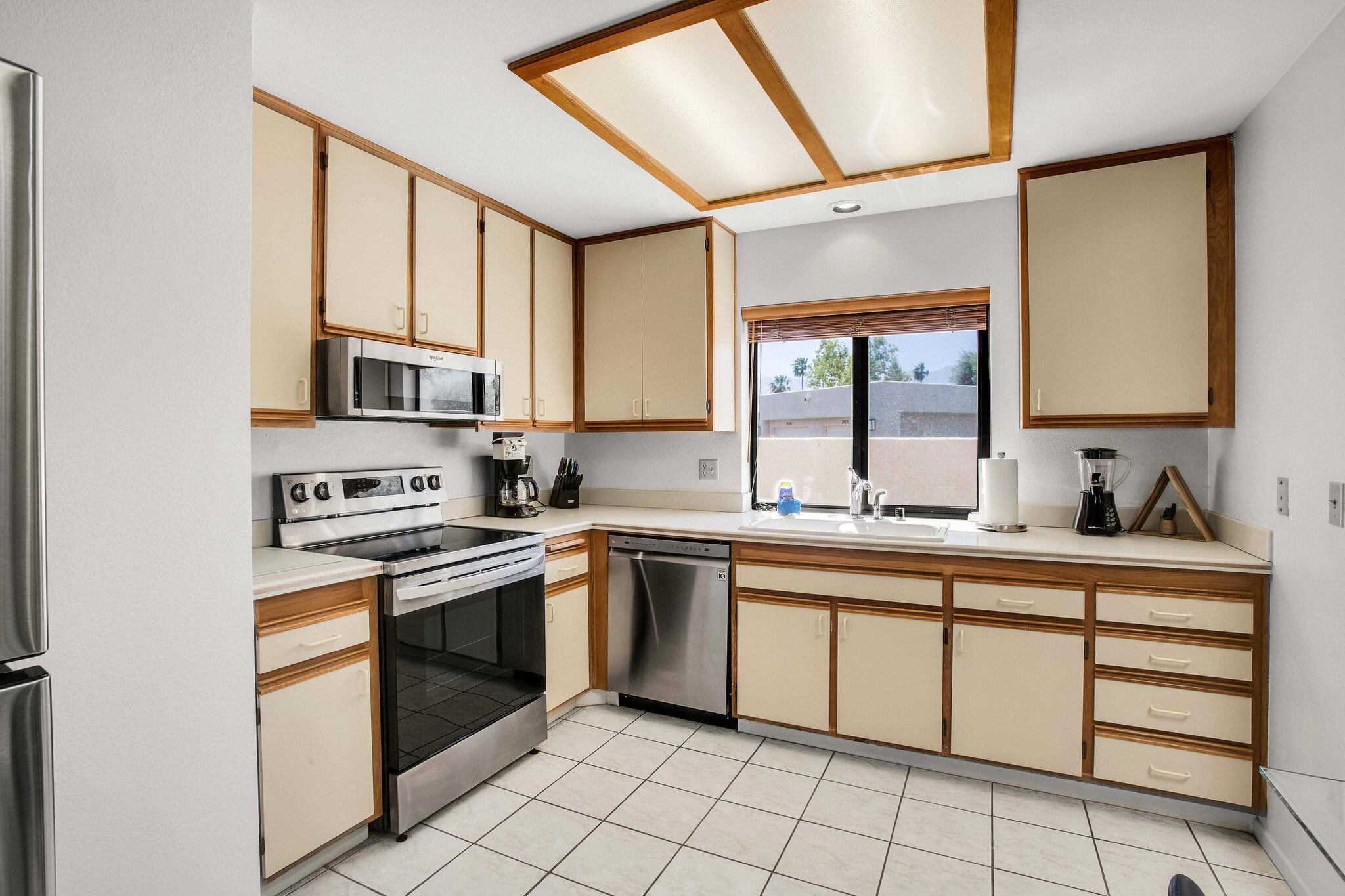 Kitchen - 29142 Isleta Ct