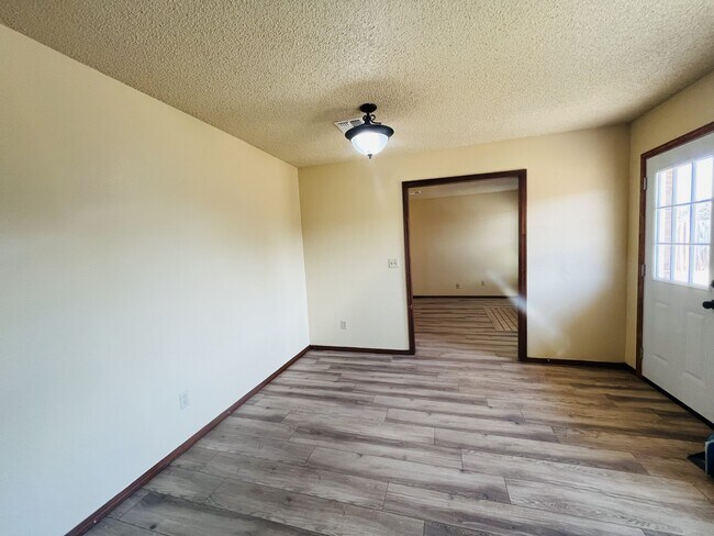 Building Photo - 2912 SW 125th St