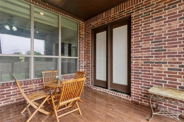 Building Photo - 8212 Oakwood Dr