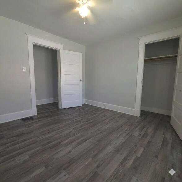 Building Photo - 3031 Boulevard Pl