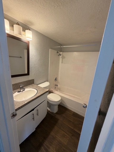 Building Photo - 5220 Weber Rd