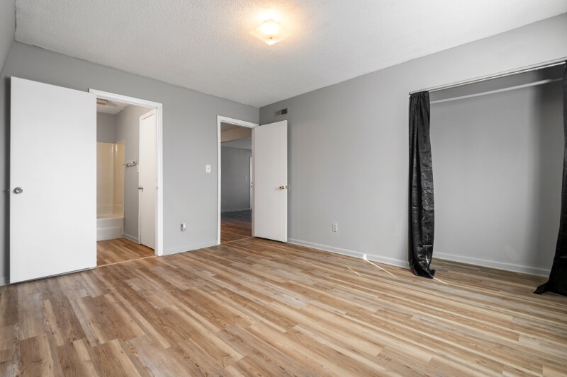 Building Photo - 511 Poplar St