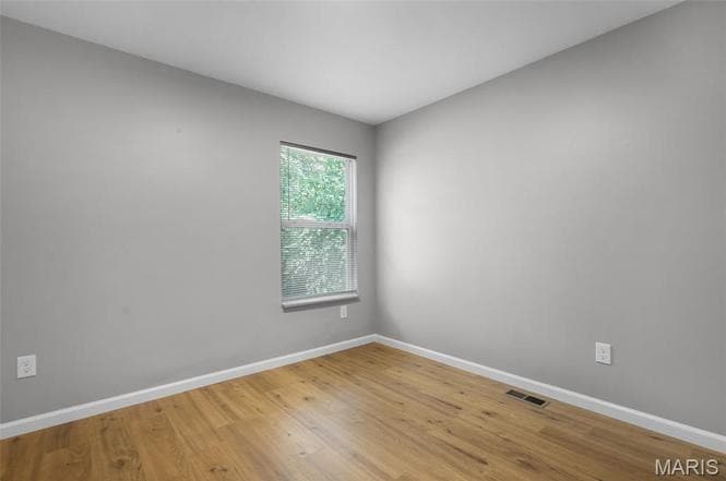 Building Photo - 905 Cornell Ave