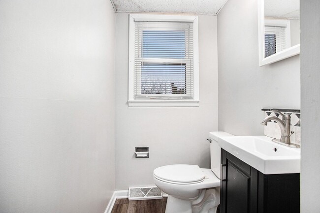 Building Photo - Texel 2624-26