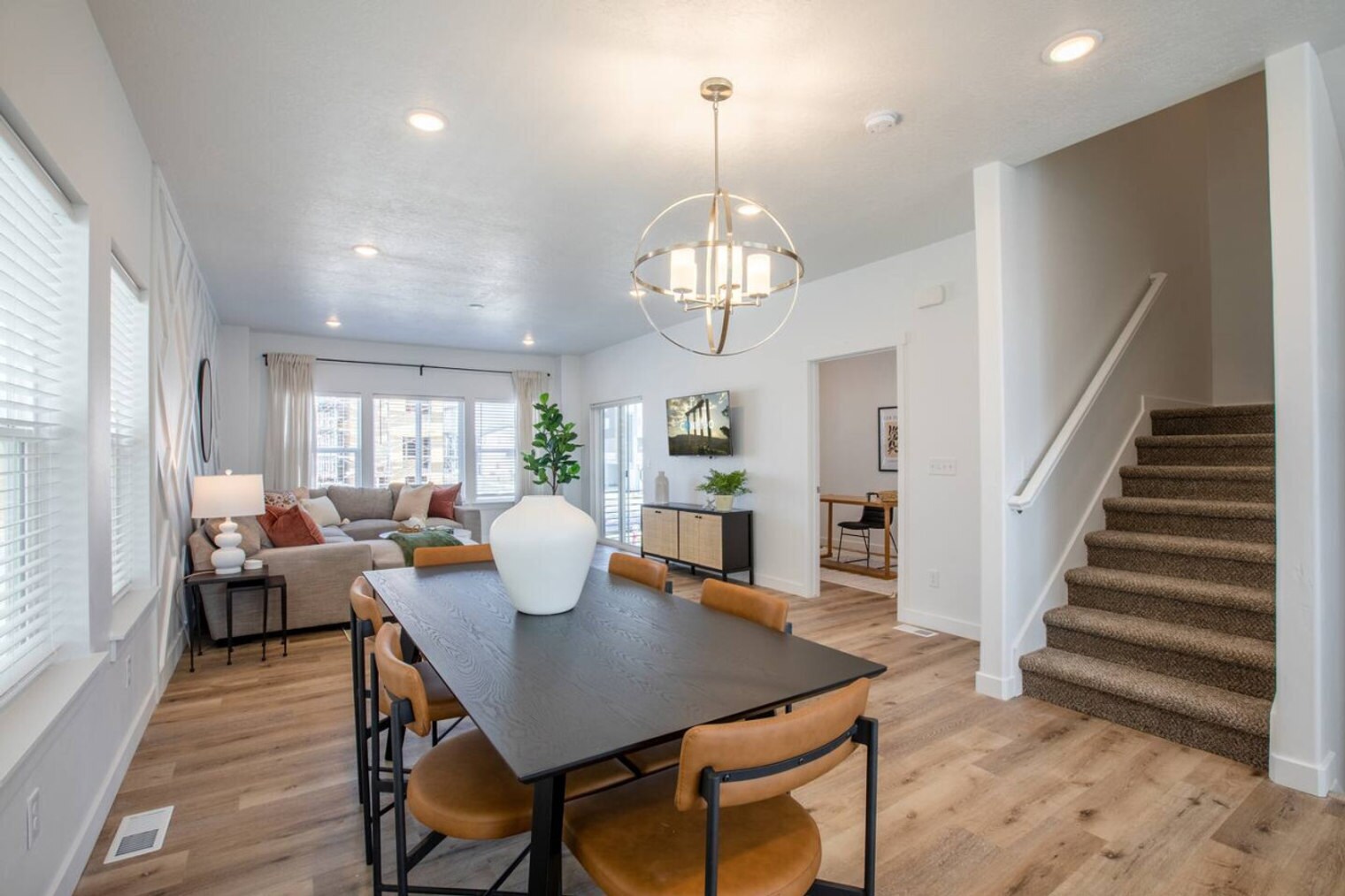 Building Photo - 642 E 460 S