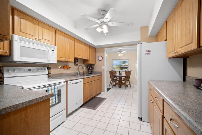 Building Photo - 301 Faircross Cir