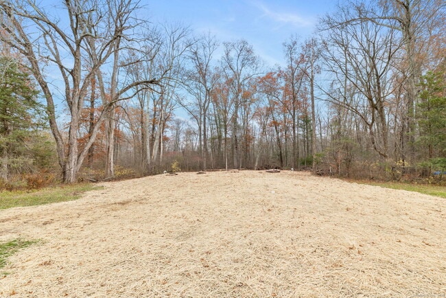 Building Photo - 410 S Stone St