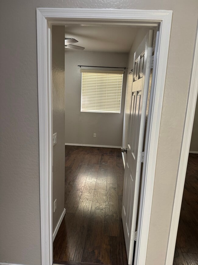 Building Photo - 8712 W Hammond Ln