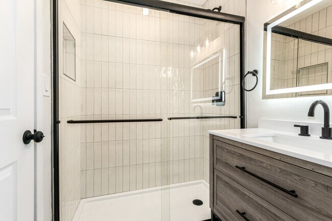 Building Photo - 2 Bedroom remodeled home in 55+ community ...