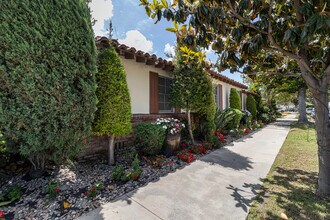 Building Photo - 3940 Hubert Ave