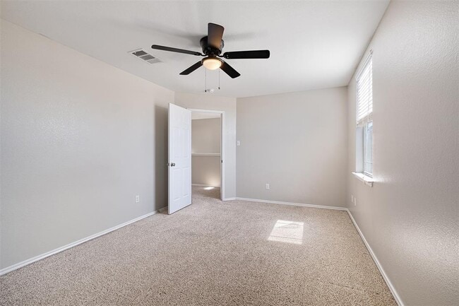 Building Photo - 100 Snowy Egret Ln