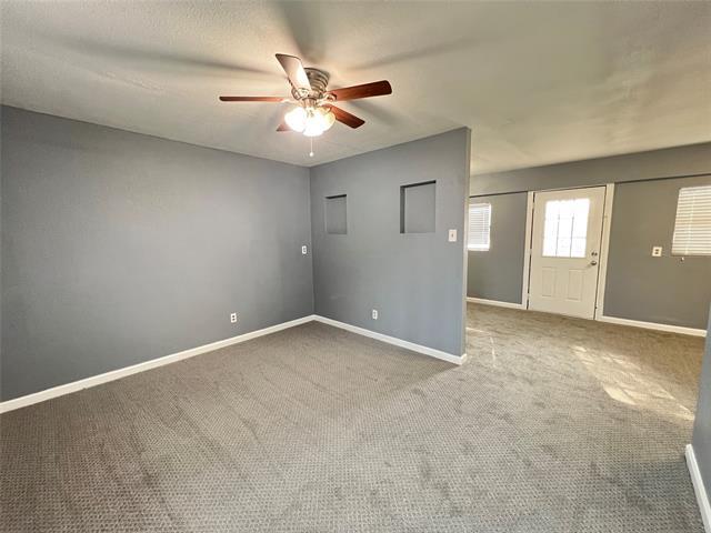 Building Photo - 213 Alexander Ct