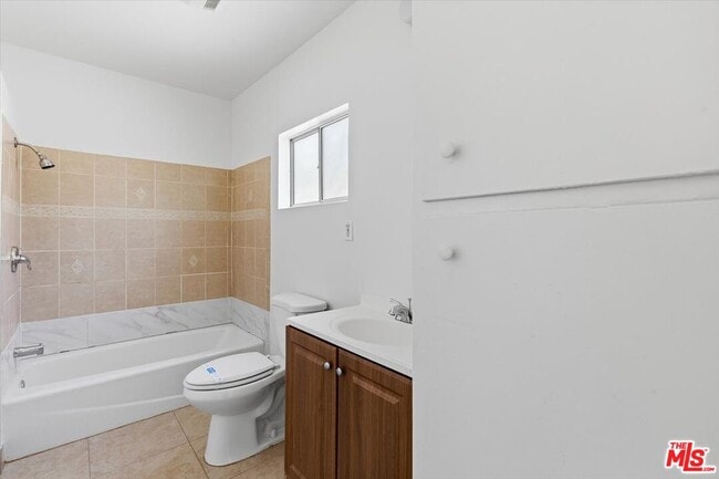Building Photo - 4133 Bemis St