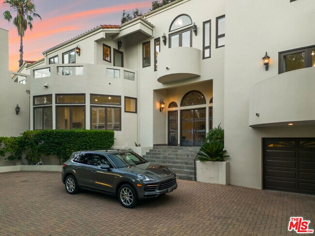 Building Photo - 11037 Anzio Rd