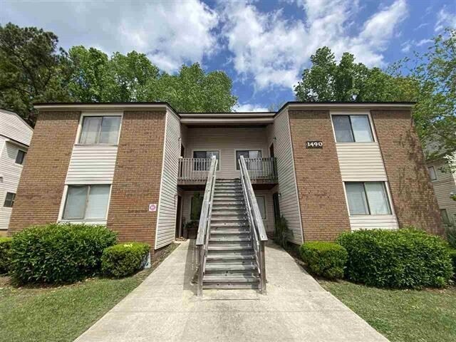 Primary Photo - 1490 Willow Bend Way