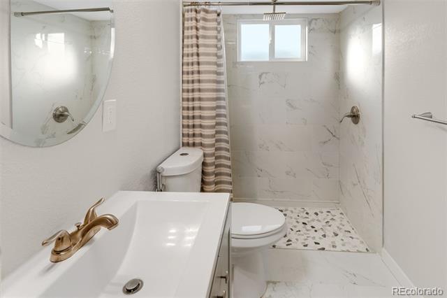 Building Photo - 3919 Tennyson Ave