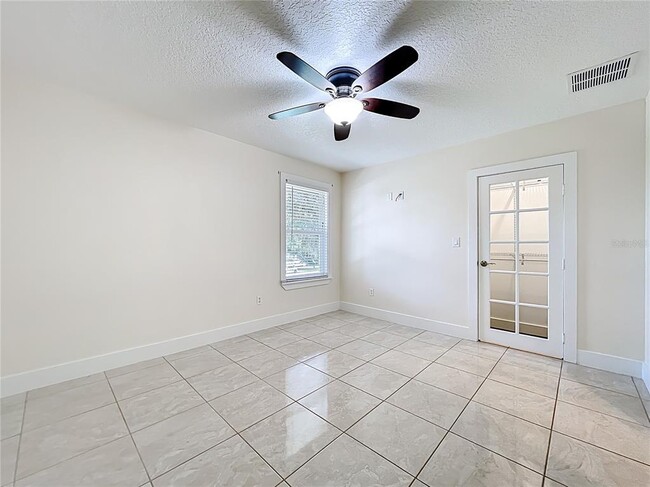 Building Photo - 12631 Eryn Ct