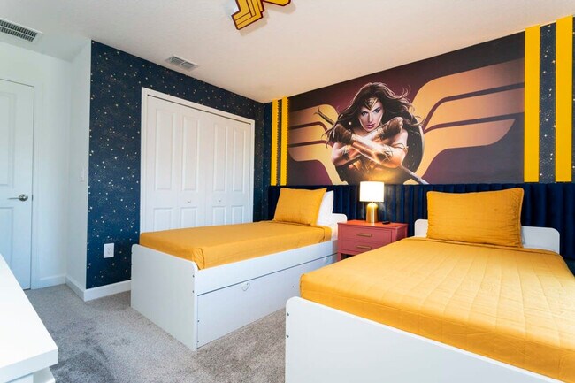 Building Photo - 4343 Scene Ln