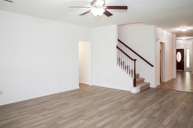 Building Photo - 9402 Borden Bluff Ln