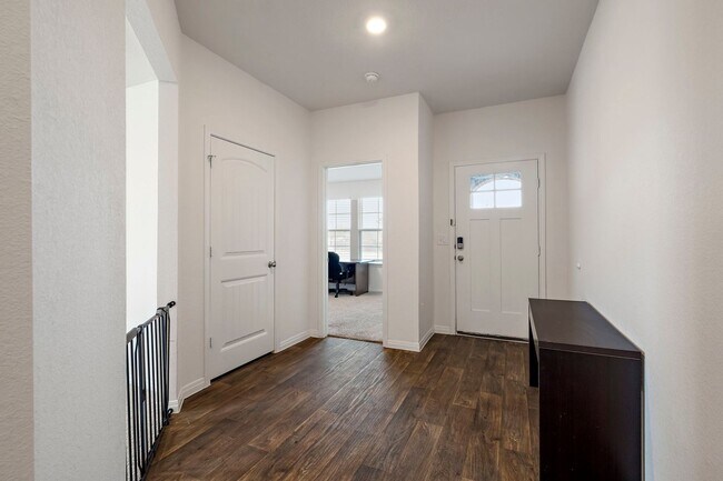 Building Photo - 19601 Abigail Fillmore Rd