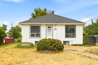 Building Photo - 432 W 2300 N