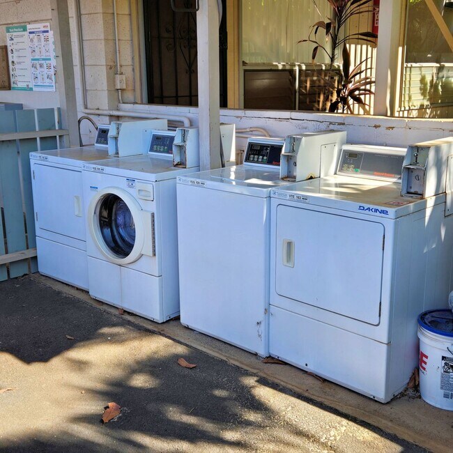 Building Photo - Maui - Remodeled one bedroom new Charlie Young Beach