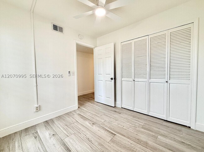 Building Photo - 277 Cypress Point Dr