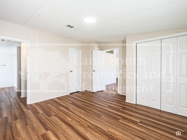 Building Photo - 5115 Rock Dove Loop