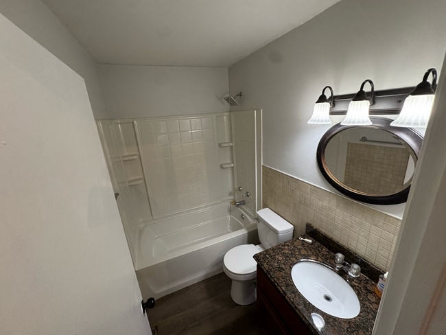 Building Photo - Legion Park