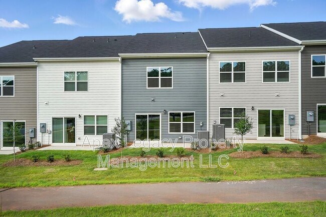Building Photo - 112 Central Townes Wy