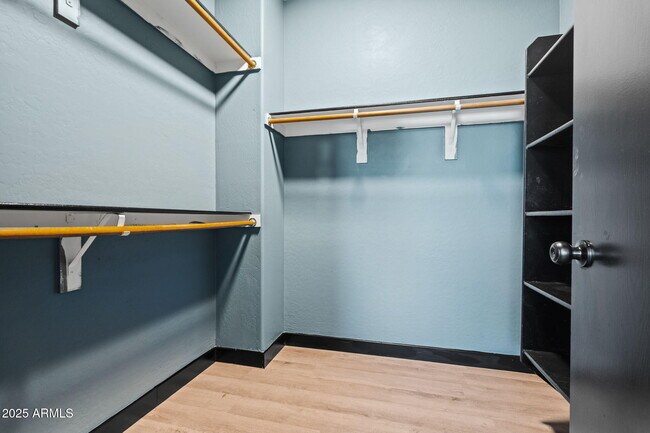 Building Photo - 12672 W Osborn Rd