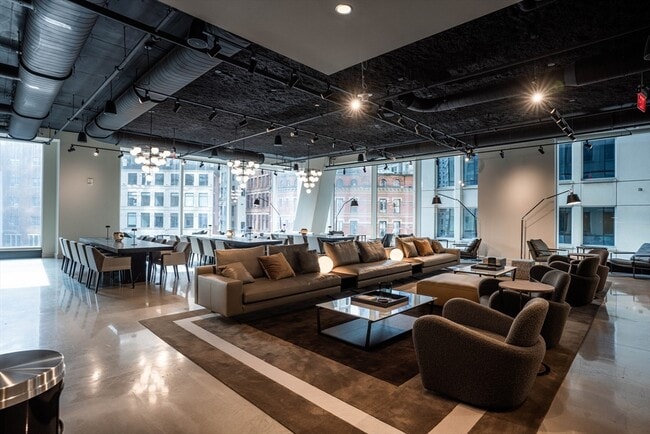 Building Photo - 240 Devonshire St