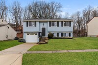 Building Photo - 423 Westgate Dr
