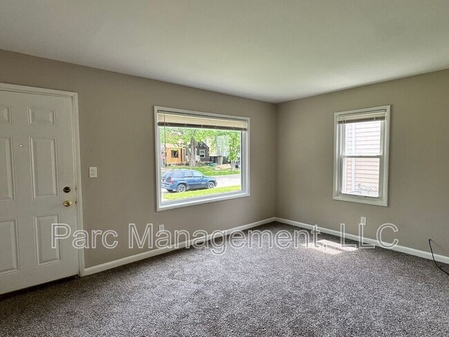 Building Photo - 20274 Kingsville St