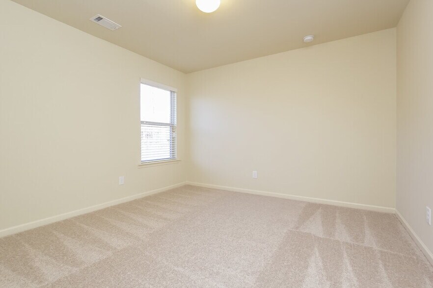 Building Photo - 231 Jefferson Ave