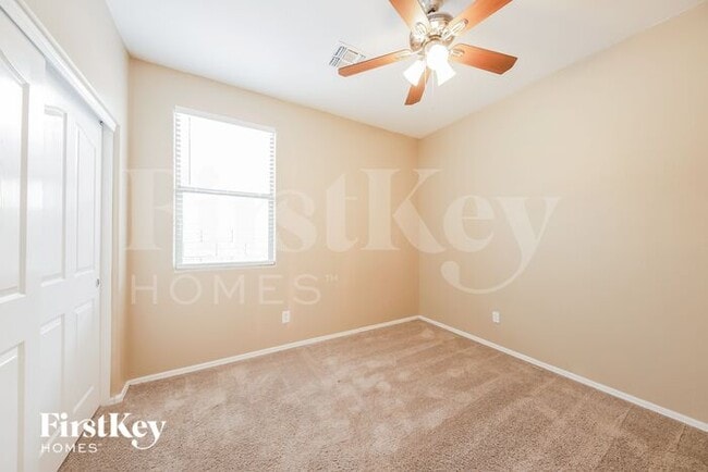Building Photo - 188 S 154th Ln