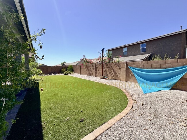 Building Photo - 9731 E Lynx Lk Trl