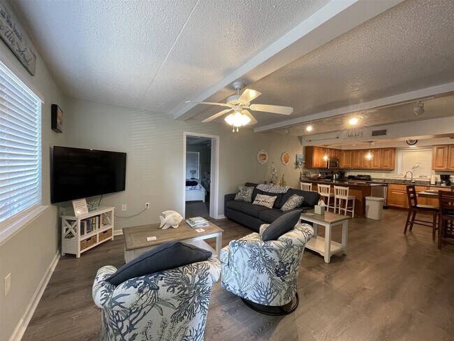 Building Photo - 57211 Atlantic View Dr