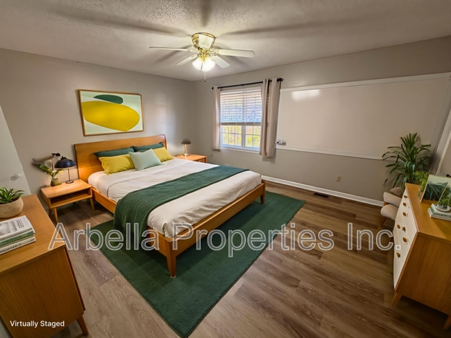 Building Photo - 1711 Herrin Dr