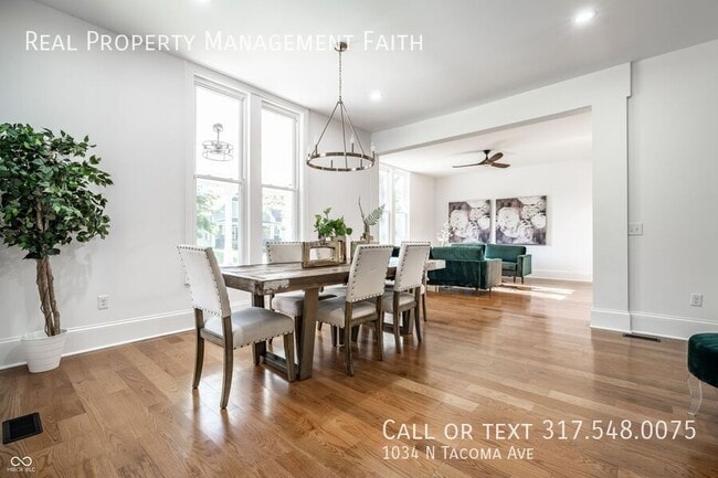 Building Photo - 1034 N Tacoma Ave