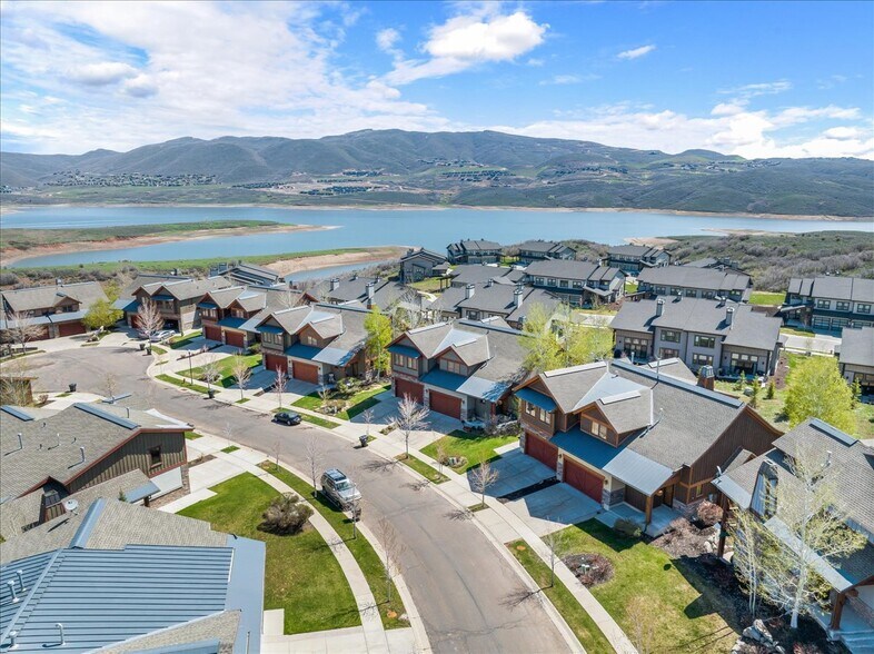 Building Photo - 1261 Hailstone Dr