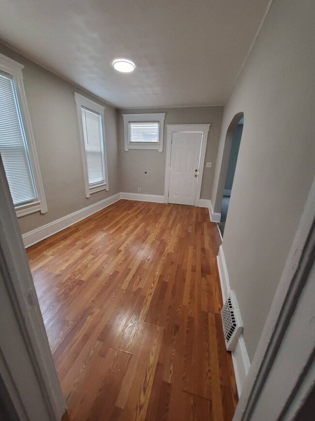 Building Photo - A Place You’ll Love to Call Home – Gorgeous 3-Bedroom Property!