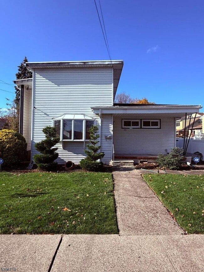 Primary Photo - 201 4th St