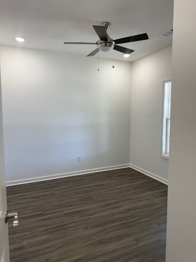 Building Photo - 3017 Olivia Ct