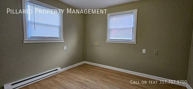 Building Photo - 130 W Howard St