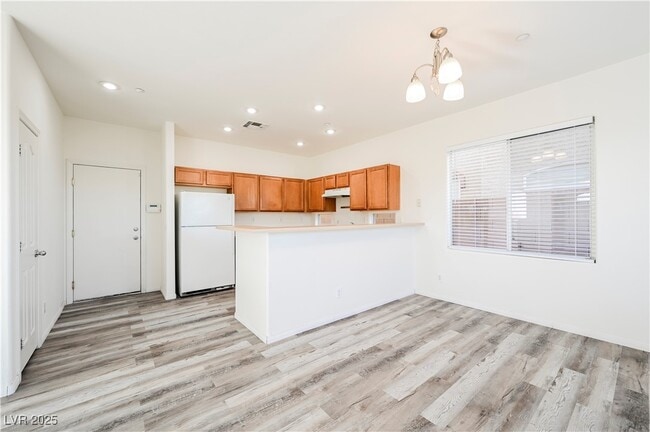 Building Photo - 7204 Rolling Shore Ct