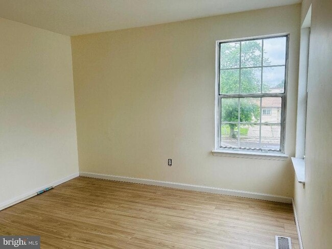 Building Photo - 410 Aldeberan Dr